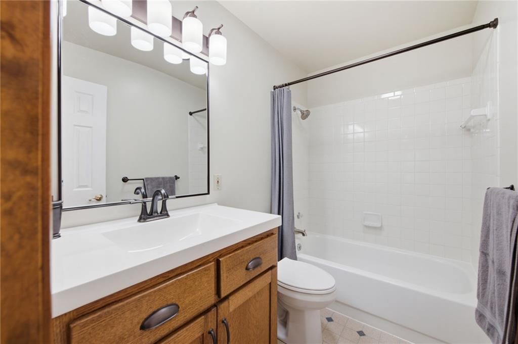 11935 W 70th Street — photo 13