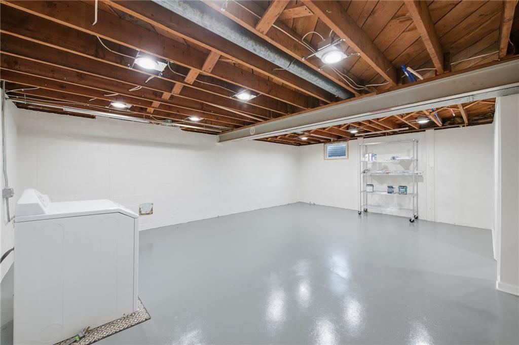 11935 W 70th Street — photo 27