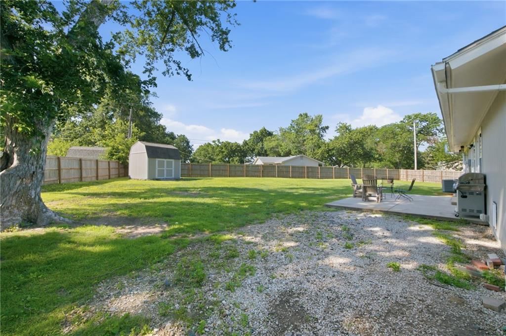 11935 W 70th Street — photo 34
