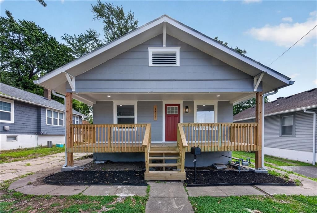 1815 S overton Avenue, Independence, MO