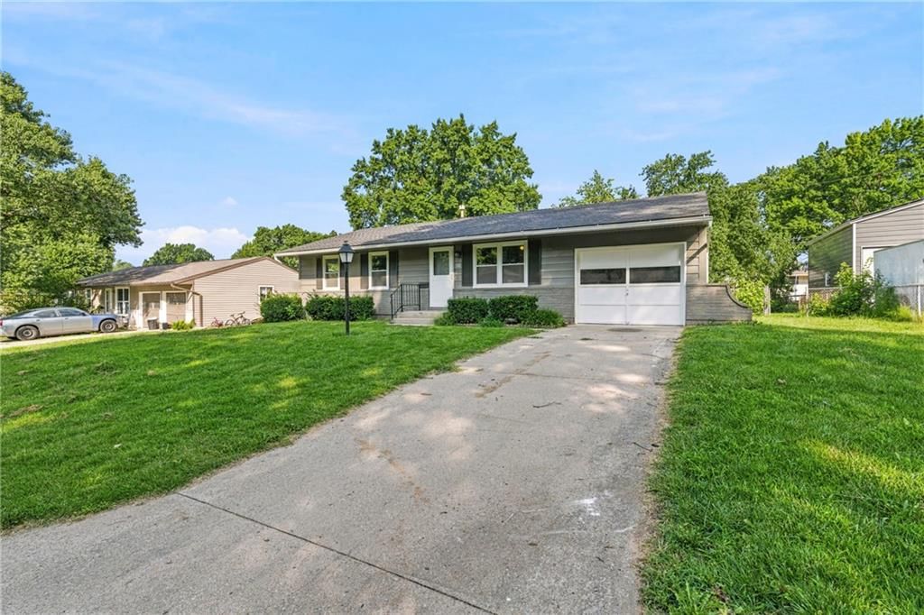902 UTE Street — photo 2