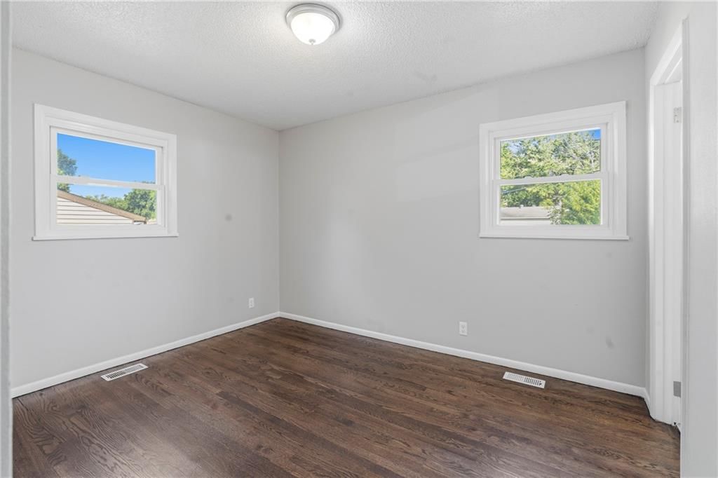 902 UTE Street — photo 12