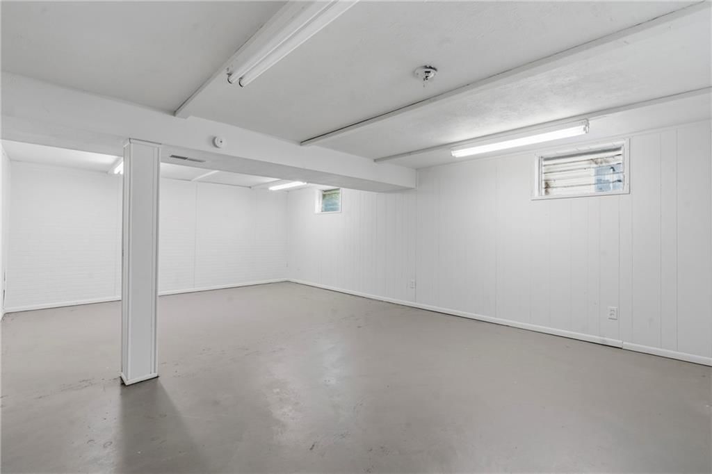 902 UTE Street — photo 16