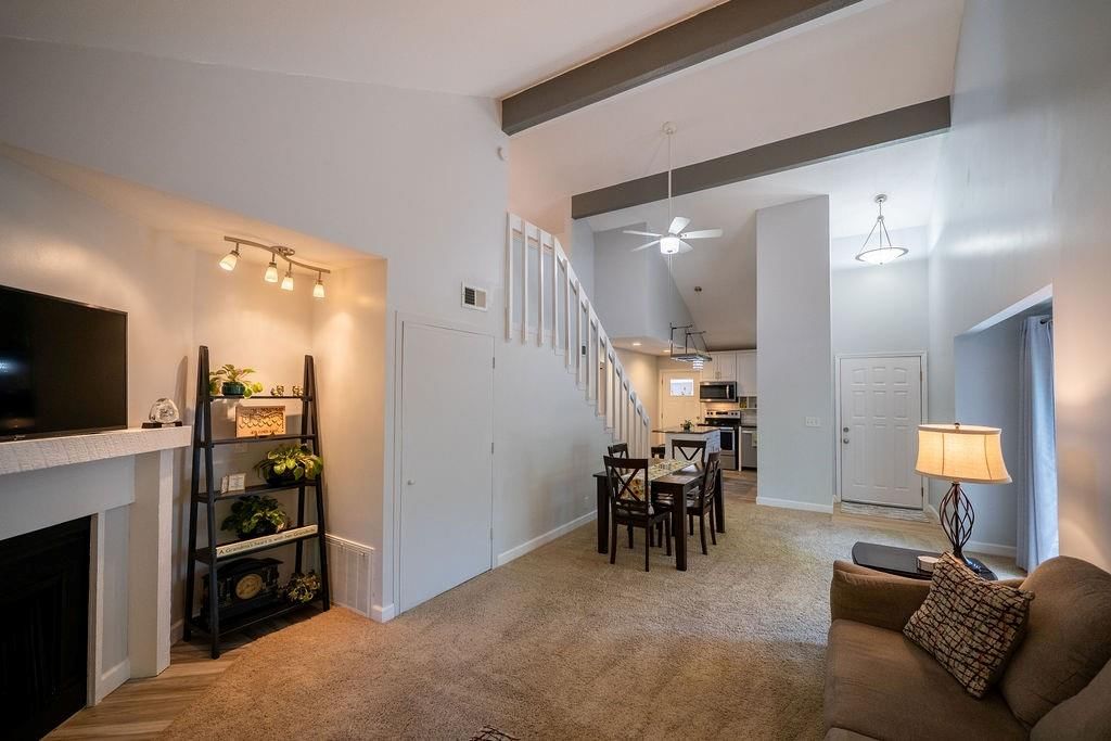 4033 Crossgate Court — photo 12