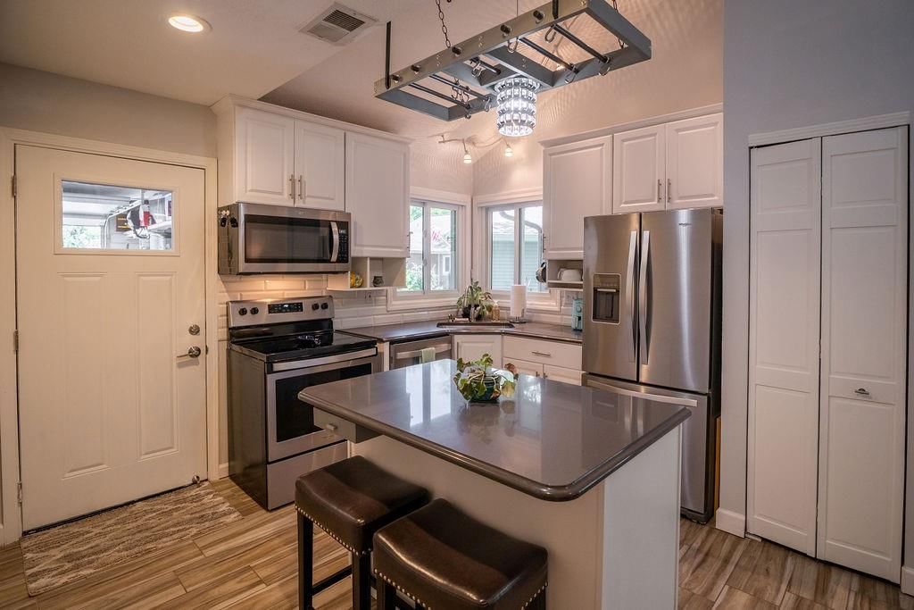 4033 Crossgate Court — photo 16