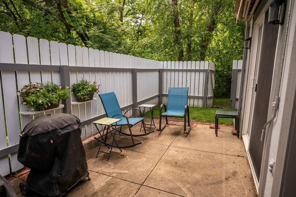 4033 Crossgate Court — photo 44