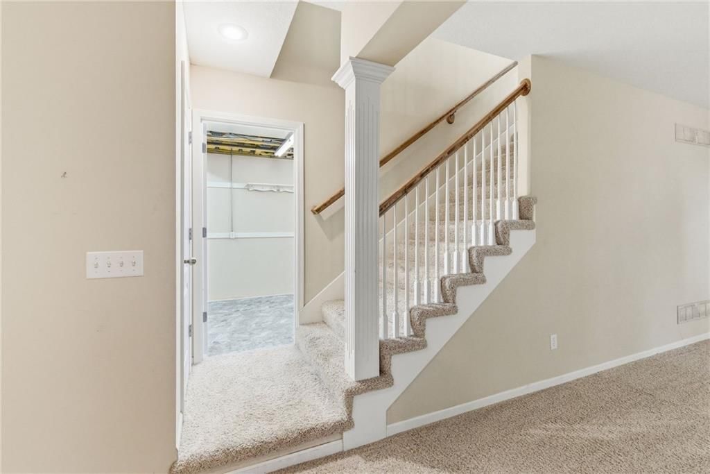 14335 KESSLER Street — photo 32