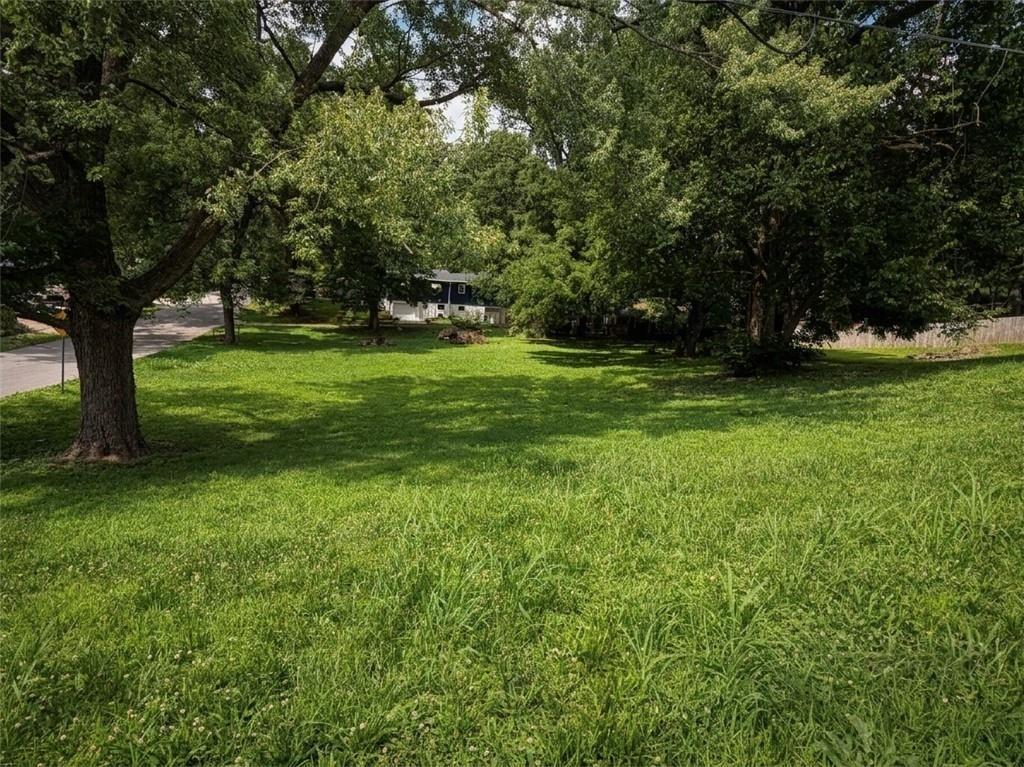 111 N Oxford Avenue — photo 29