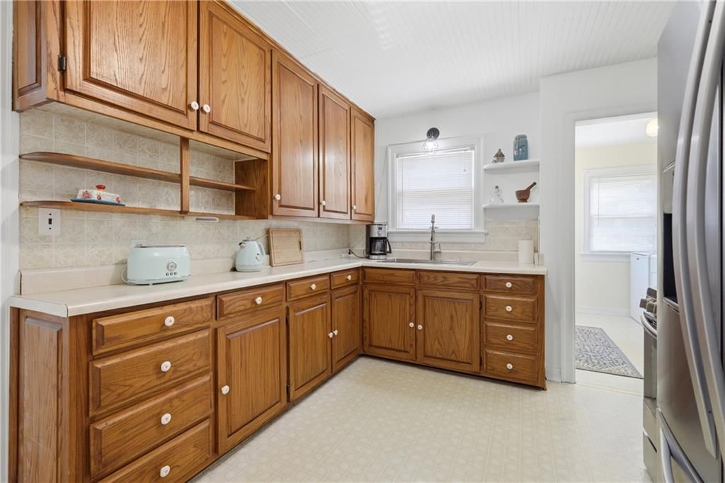 5341 N SPRUCE Avenue — photo 9