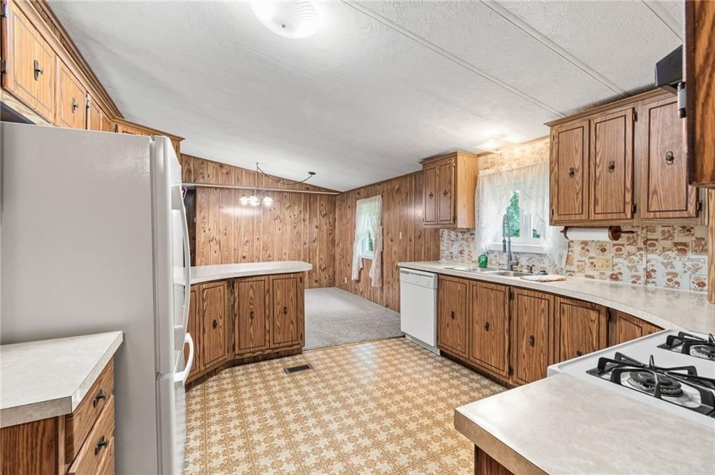 33580 W 202nd Street — photo 16