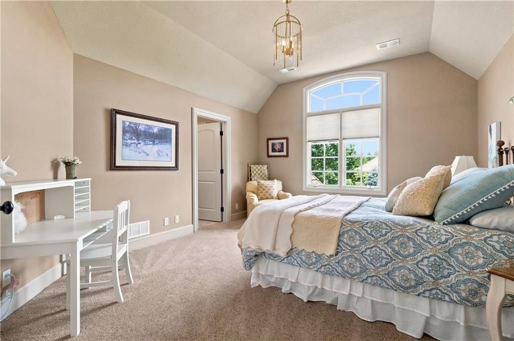 12715 W 160 Terrace — photo 37