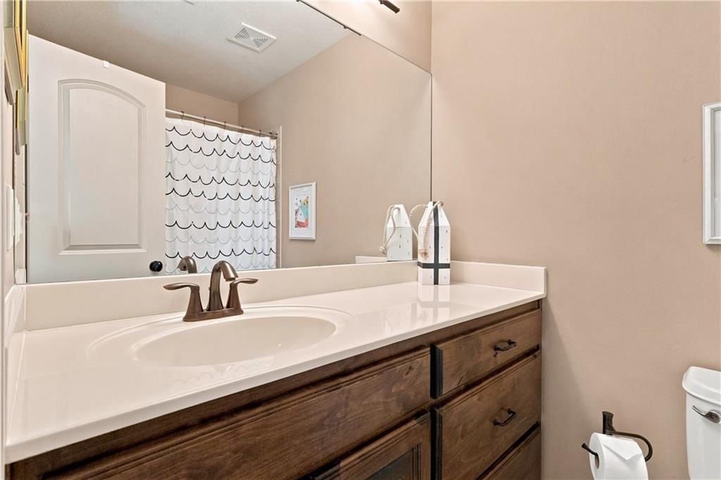 12715 W 160 Terrace — photo 40