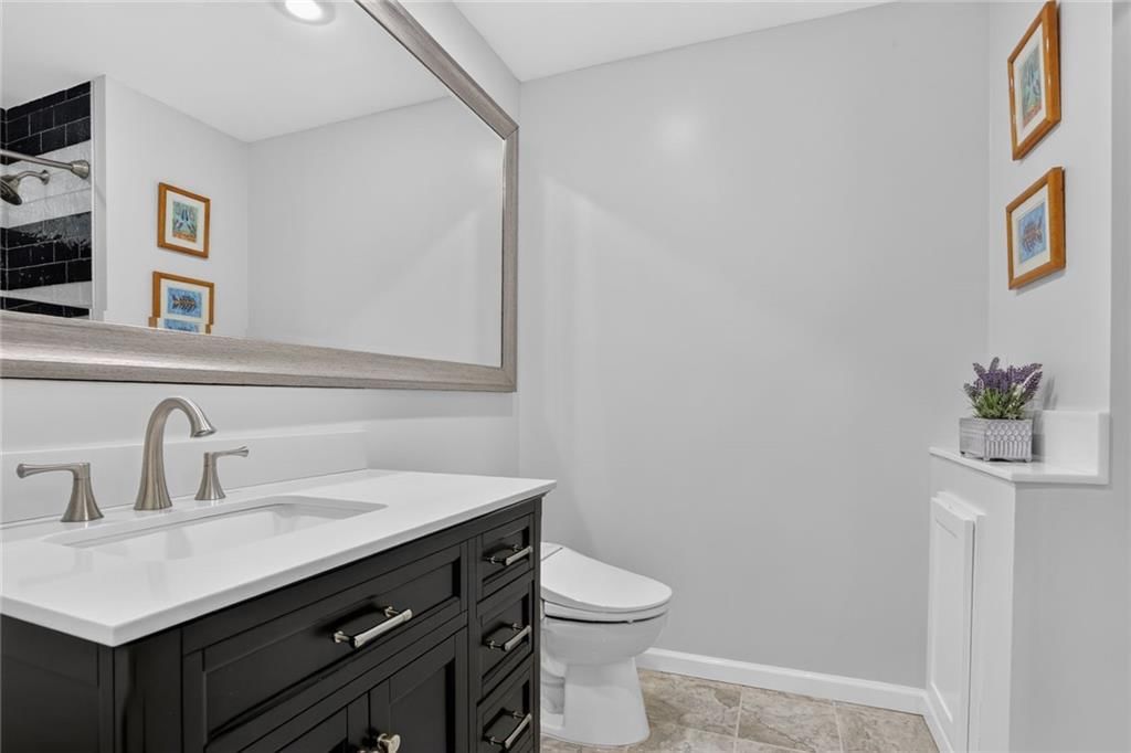 2400 W 103RD Street — photo 17