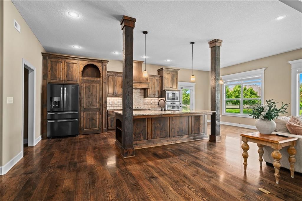 9300 SW Tsunami Court — photo 11
