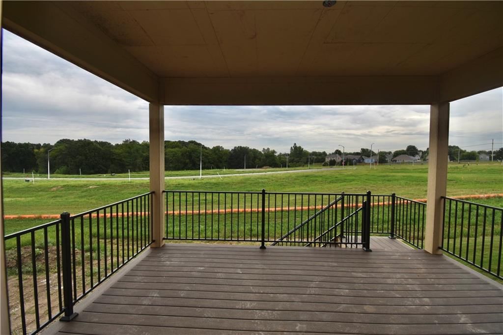 7633 N Booth Avenue — photo 12