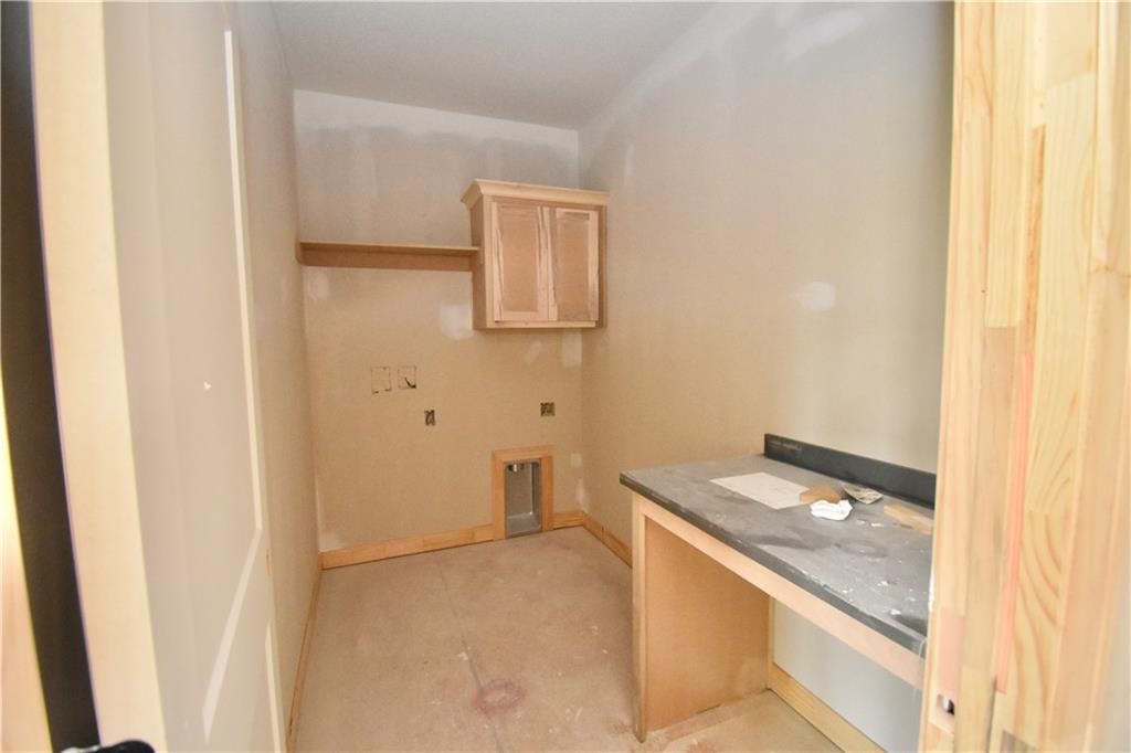 7633 N Booth Avenue — photo 15