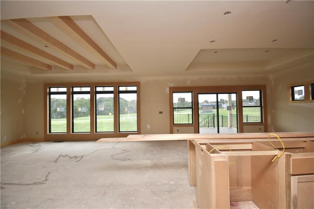 7633 N Booth Avenue — photo 16