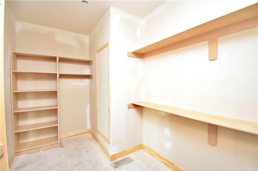 7633 N Booth Avenue — photo 23