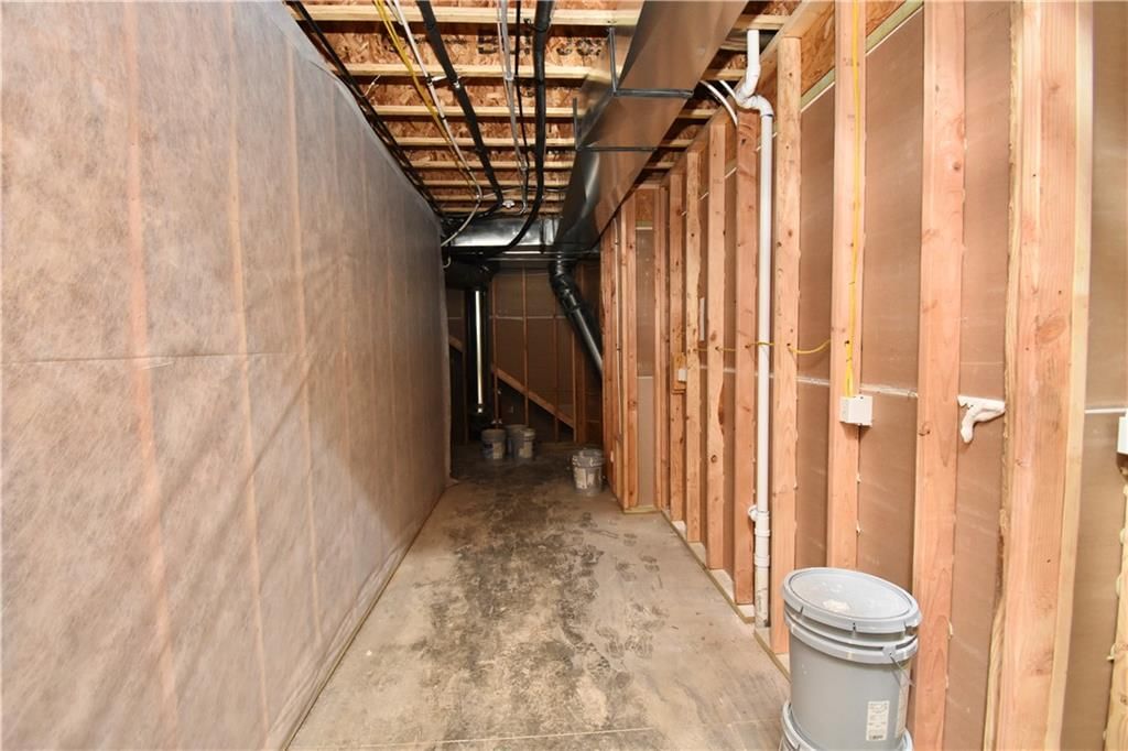 7633 N Booth Avenue — photo 29