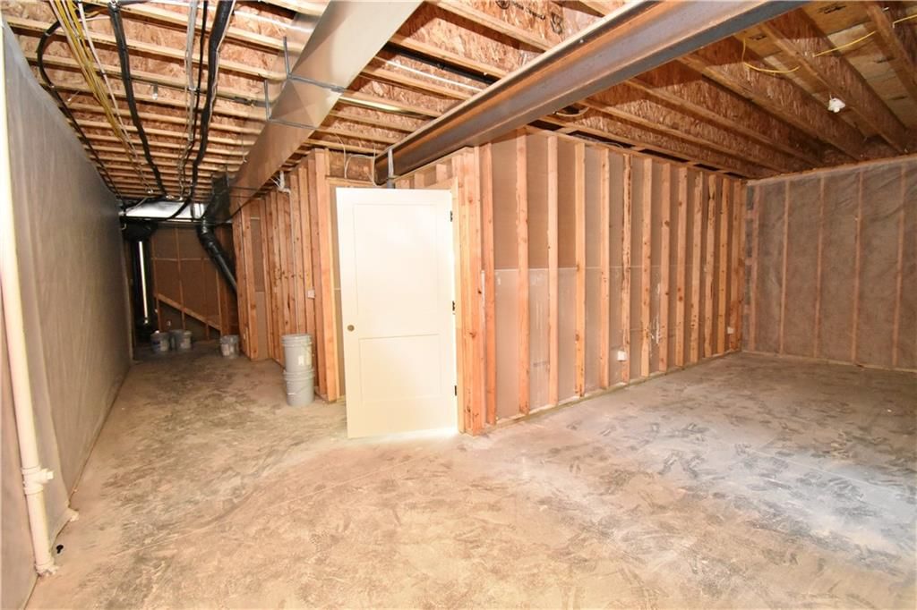 7633 N Booth Avenue — photo 30