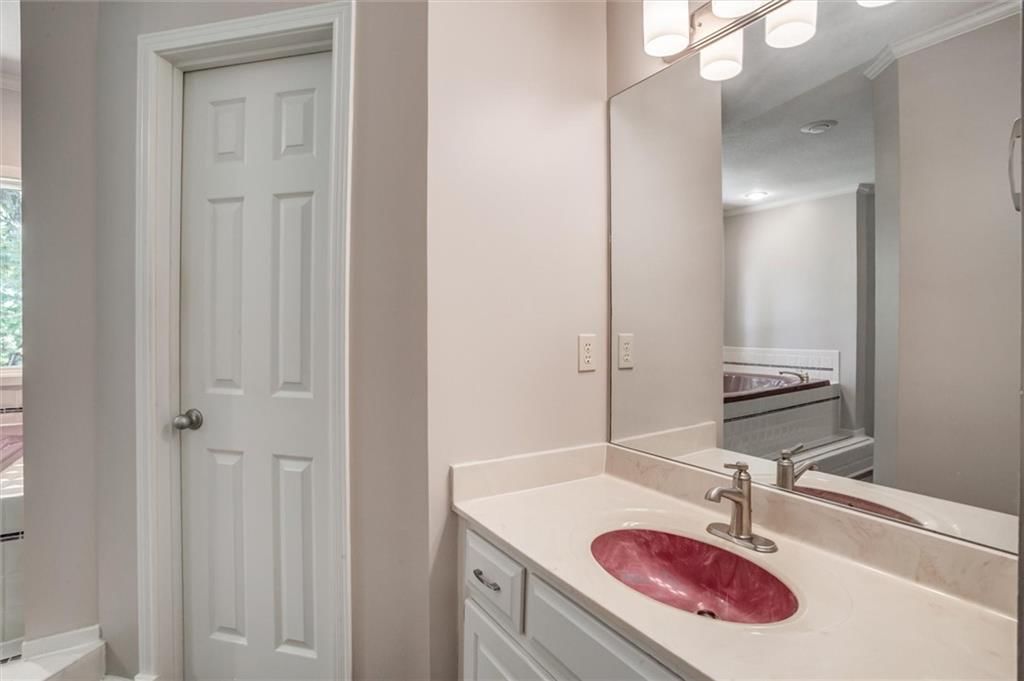 1300 E South Street — photo 22