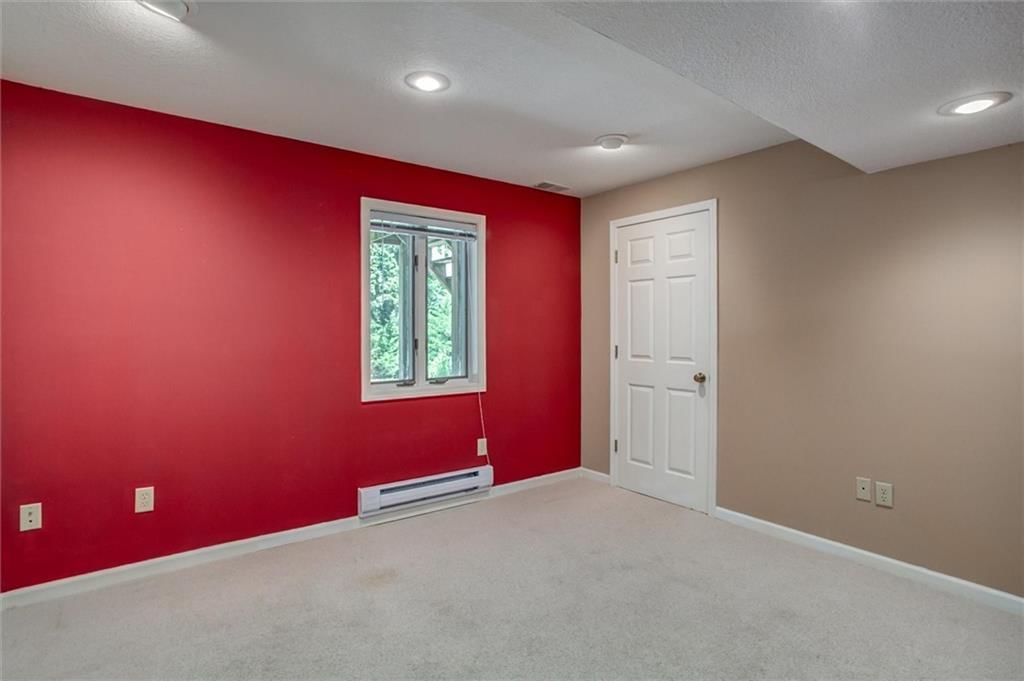 1300 E South Street — photo 31