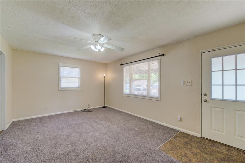 2312 Englewood Court — photo 5