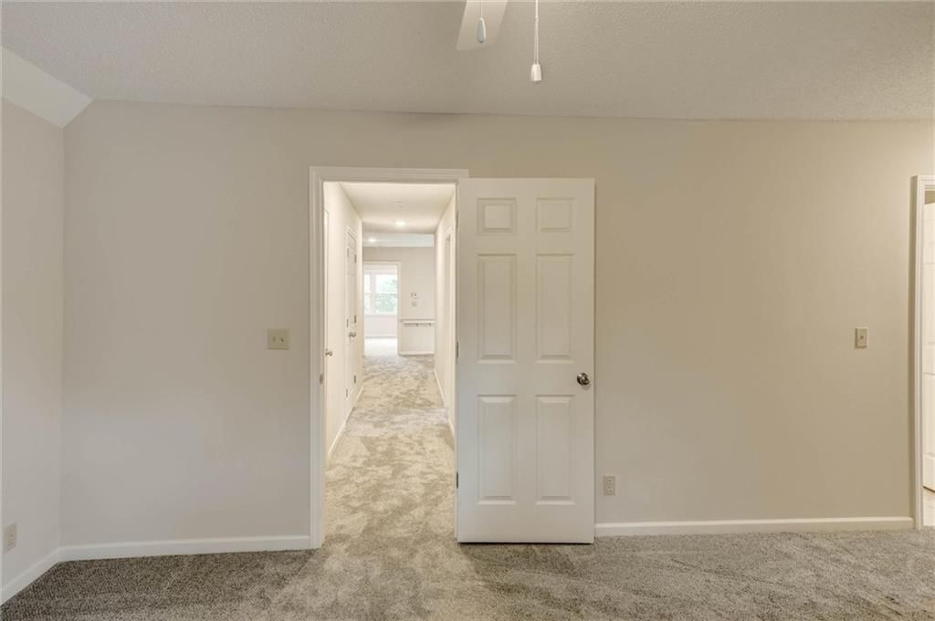 400 NW Tennyson Place — photo 27
