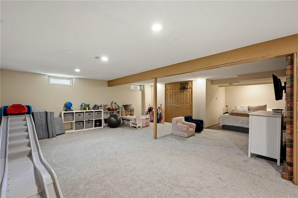 500 NE Clubhouse Drive — photo 22