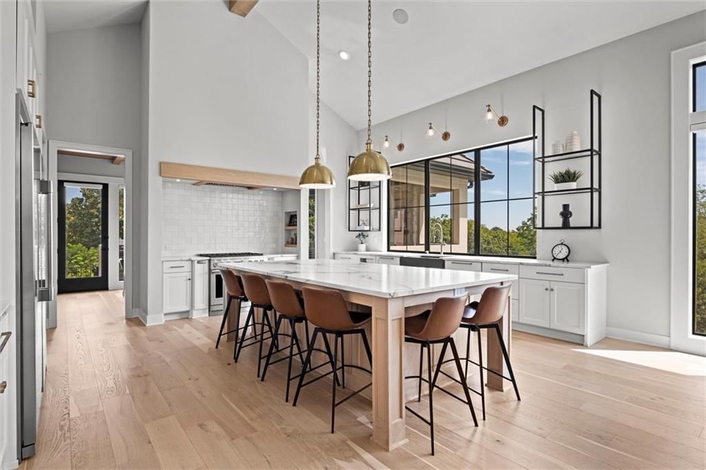 7390 N National Drive — photo 13