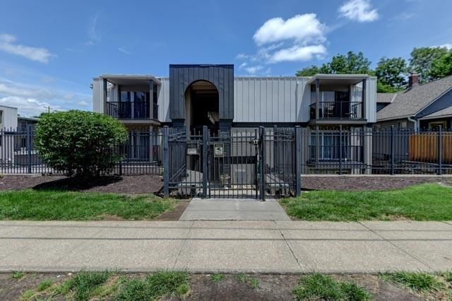 4157 Roanoke Road, Kansas City, MO