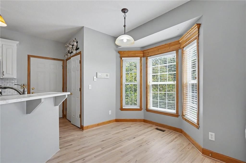809 E 13th Street — photo 15