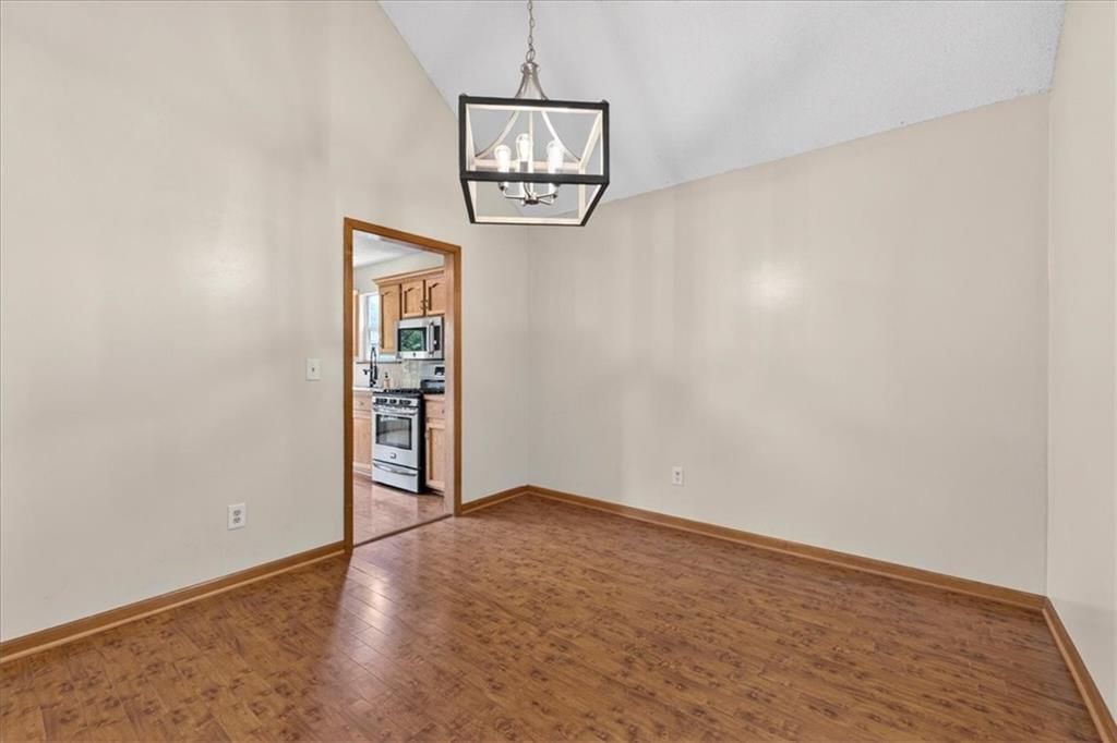 1029 SE Granada Drive — photo 18