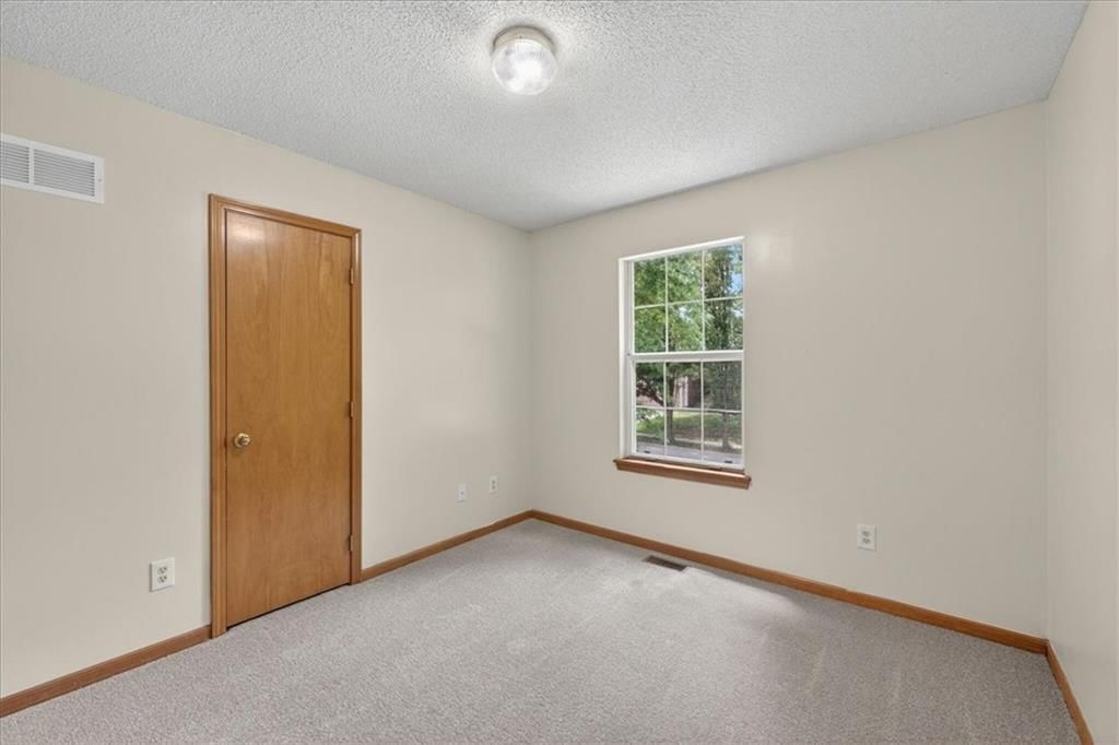 1029 SE Granada Drive — photo 35