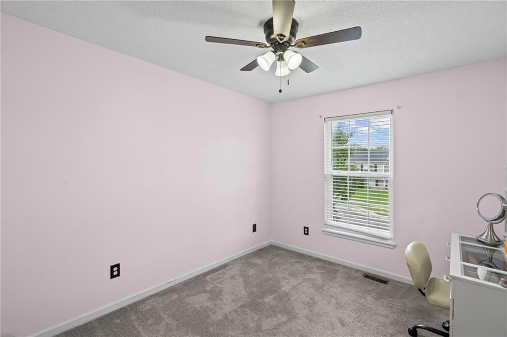 1113 Kent Drive — photo 22
