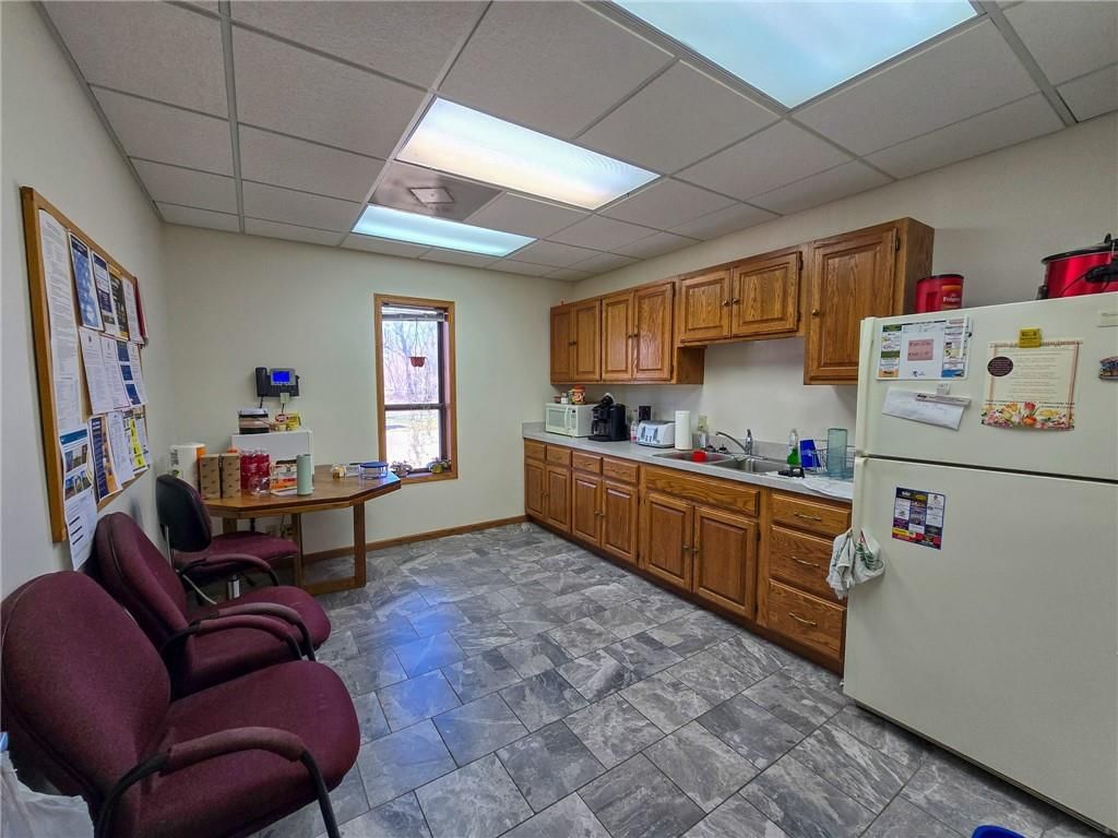 114 Fox Street — photo 9