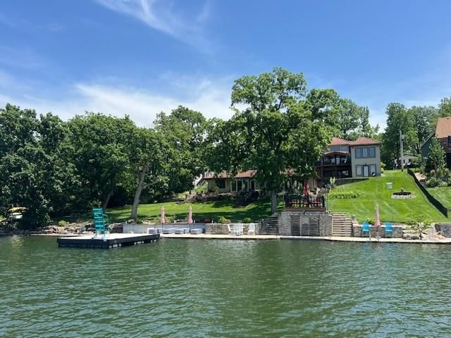 7810 NW Scenic Drive — photo 12