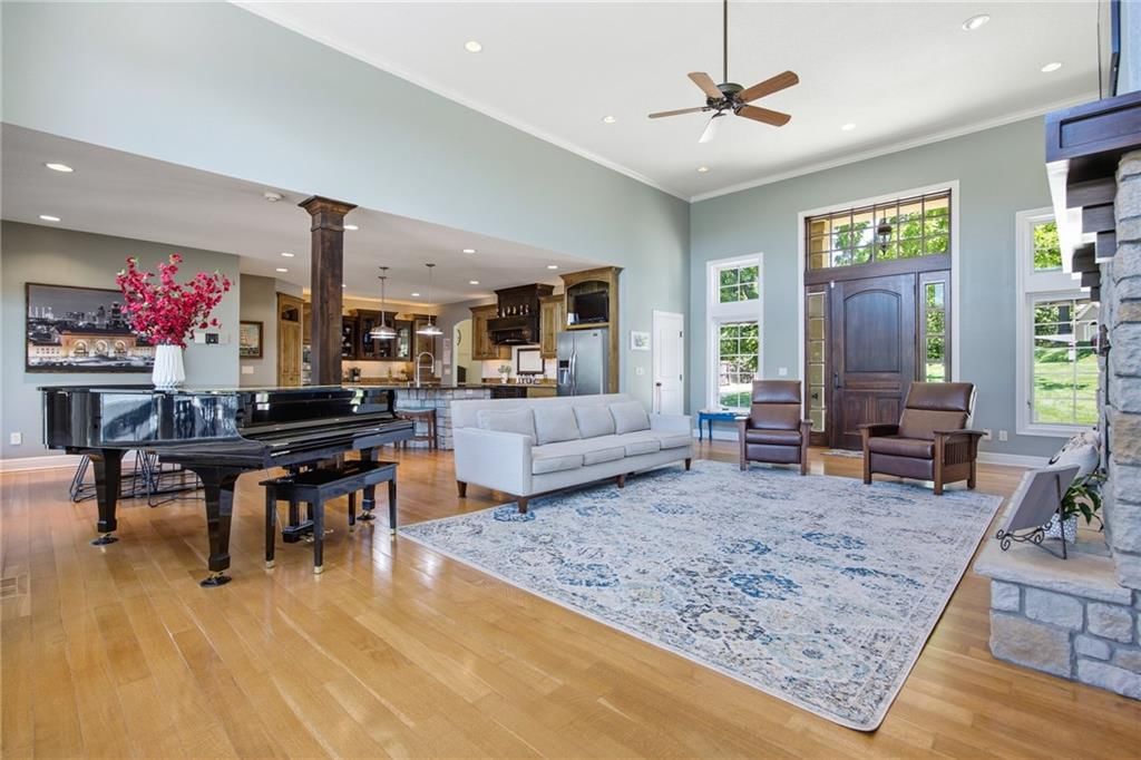 7810 NW Scenic Drive — photo 27