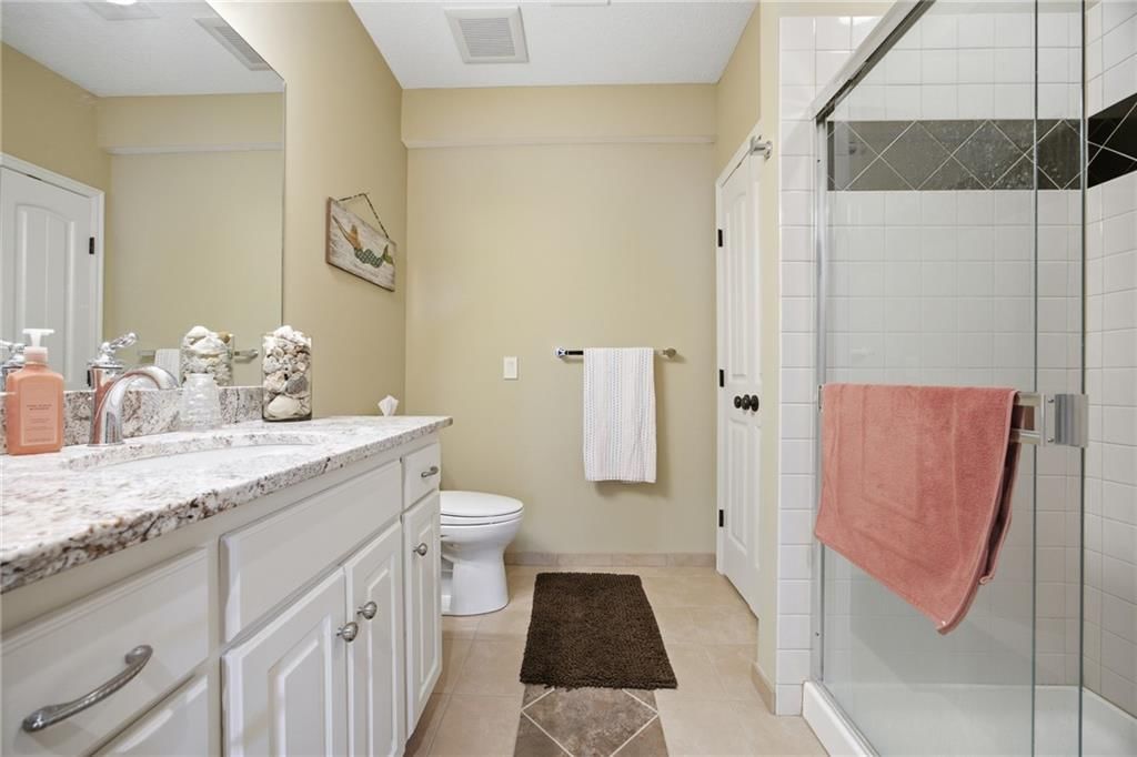 7810 NW Scenic Drive — photo 34