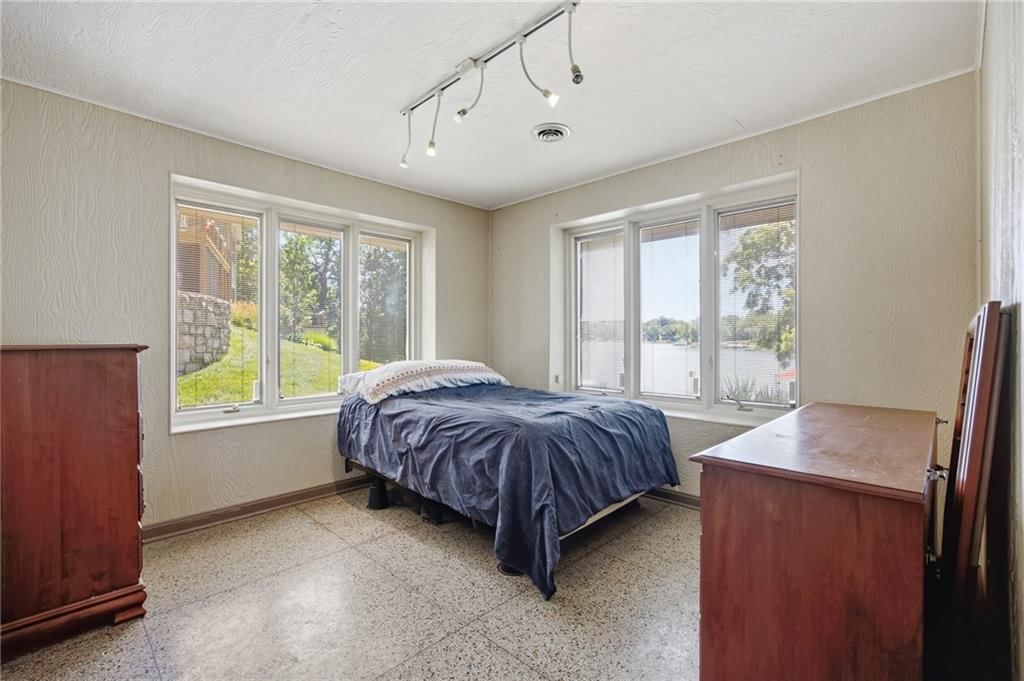 7810 NW Scenic Drive — photo 46