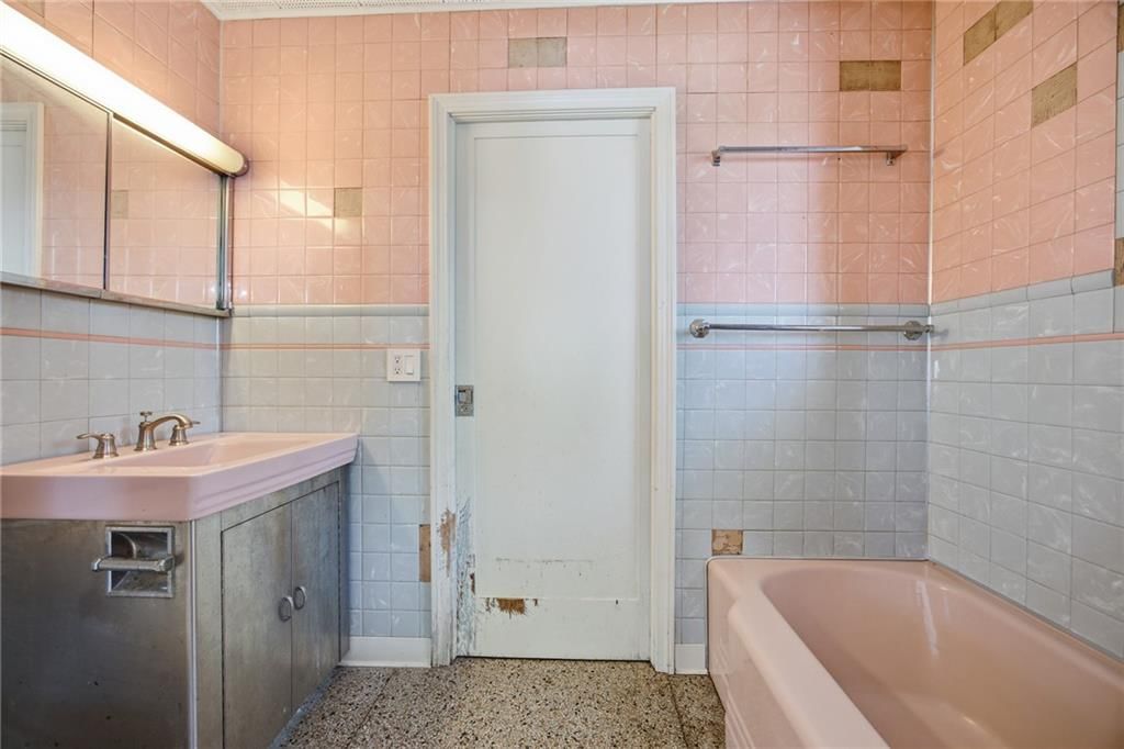 7810 NW Scenic Drive — photo 47