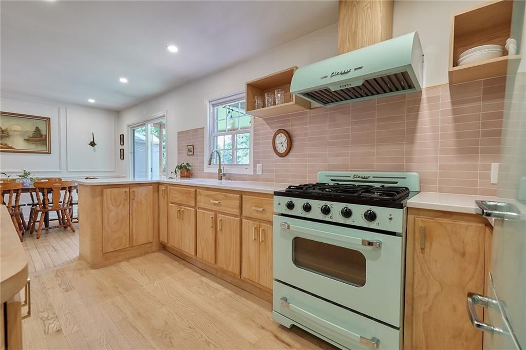 4203 W 53rd Terrace — photo 14