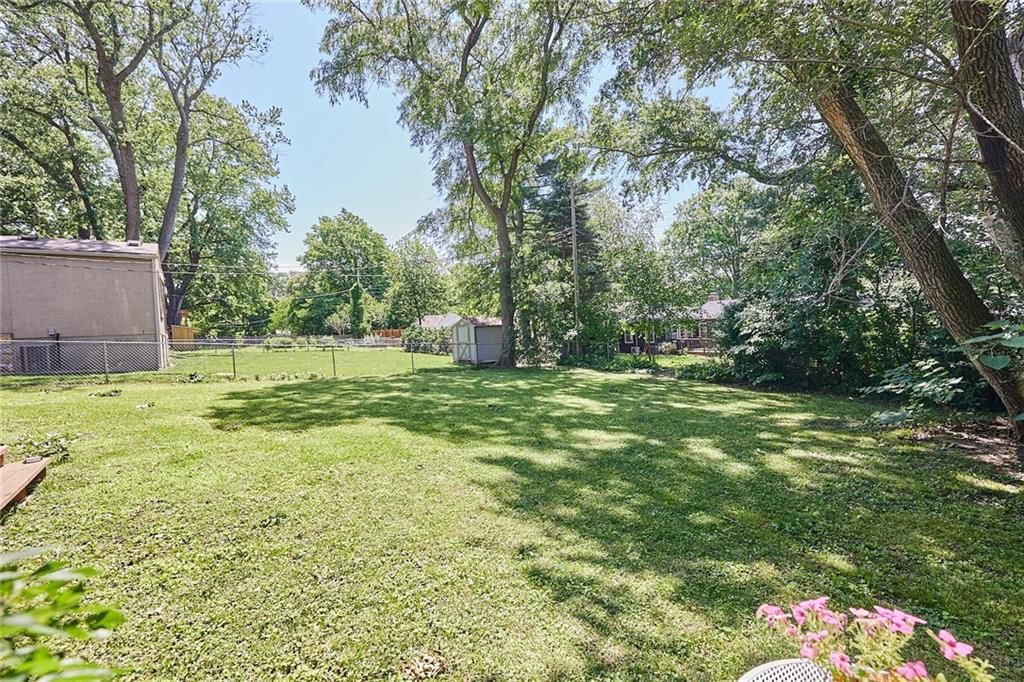 4203 W 53rd Terrace — photo 38