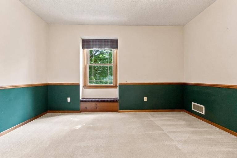 8700 W 113th Street — photo 34