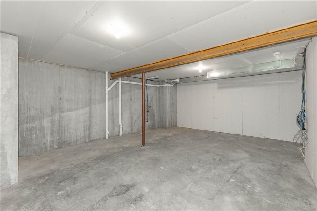 21696 W 123 Terrace — photo 35