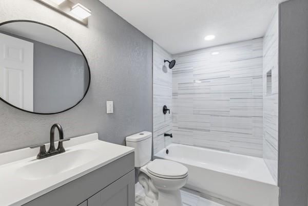 3000 N 72nd Terrace — photo 18