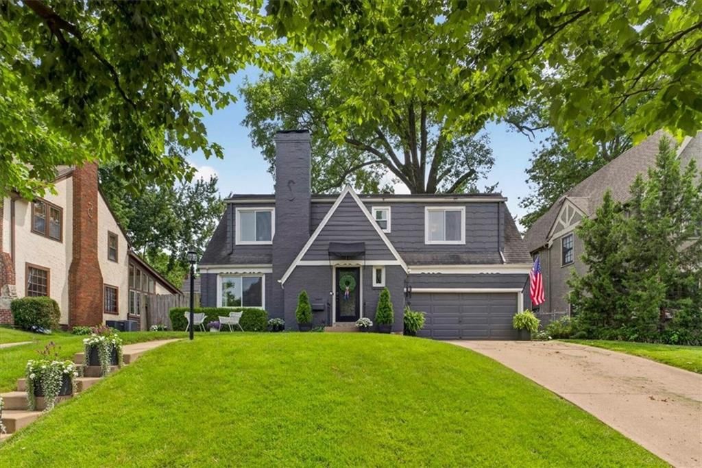 127 W 69th Street, Kansas City, MO