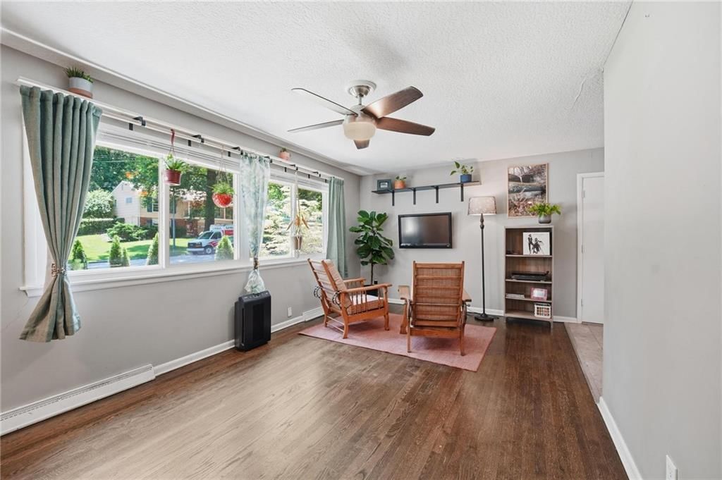 9908 Harrison Street — photo 4