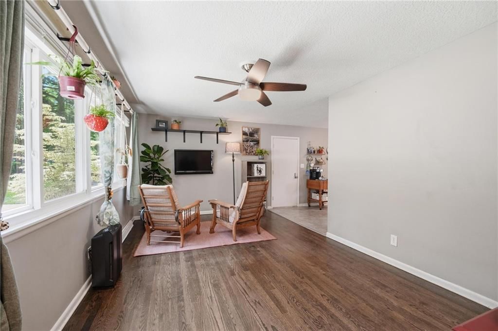 9908 Harrison Street — photo 5