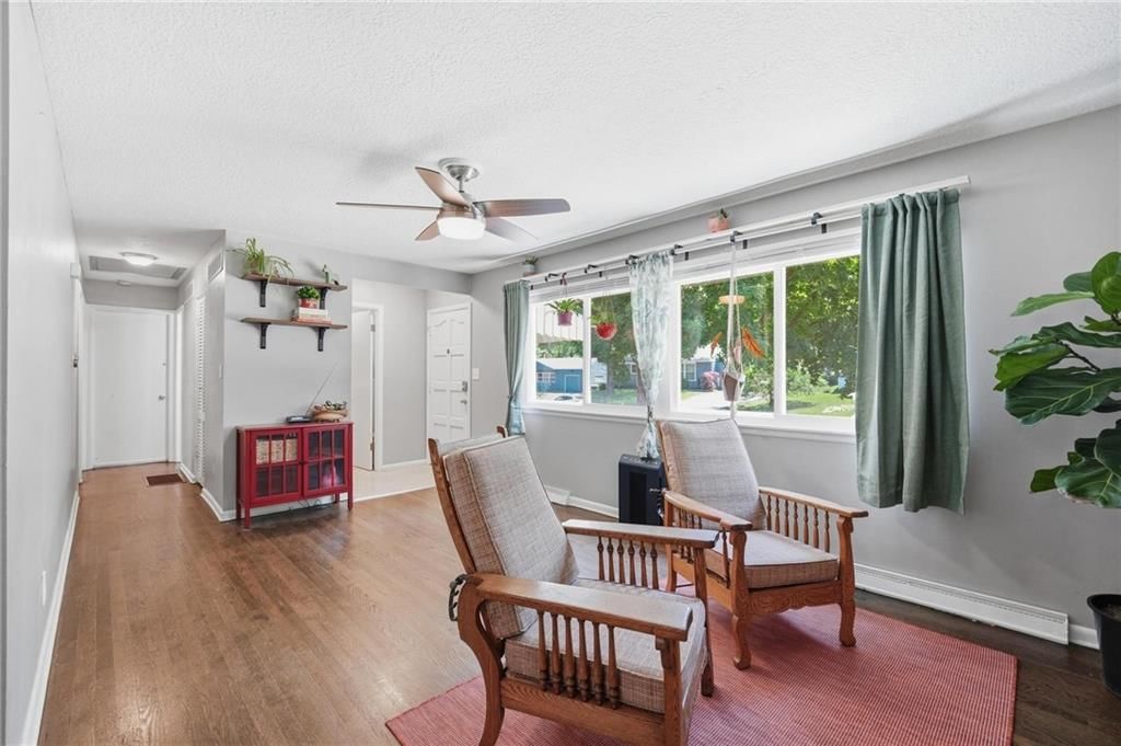 9908 Harrison Street — photo 7